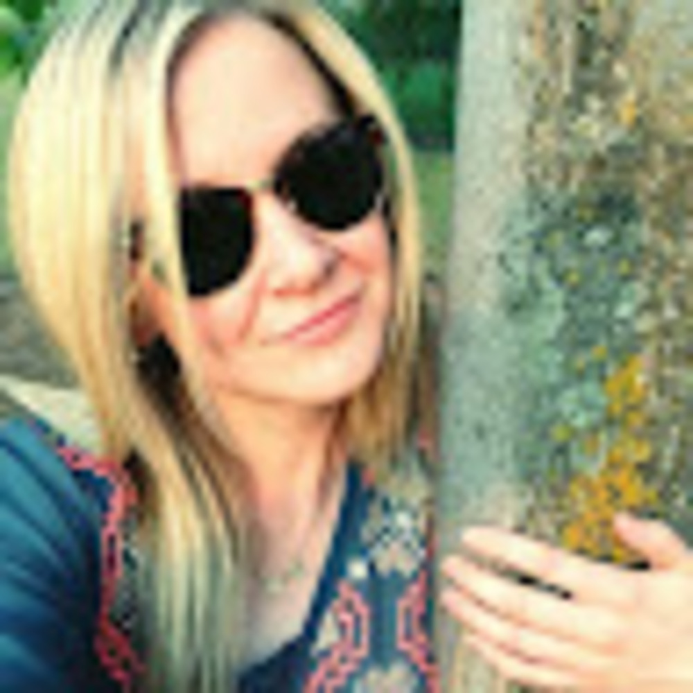 Meet your Posher, Carly
